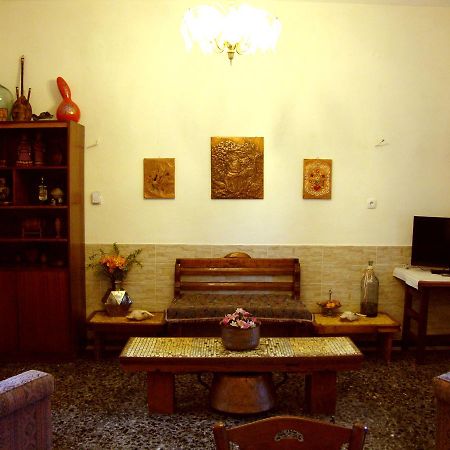 Appartamento Venezian Castle House Kíssamos Esterno foto