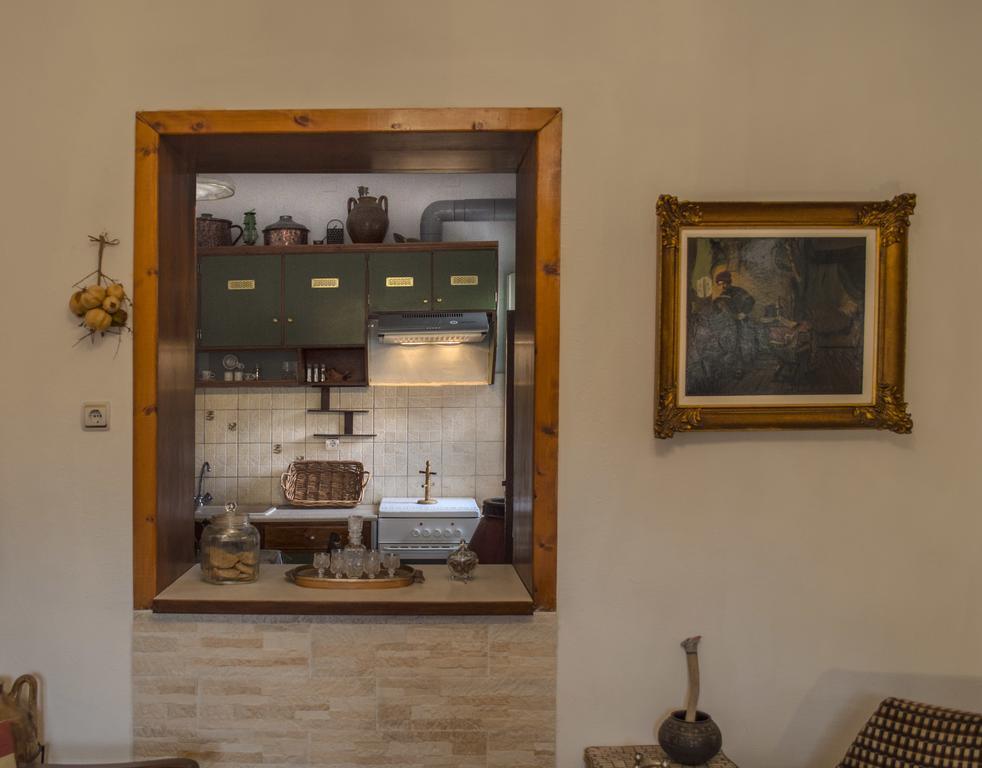 Appartamento Venezian Castle House Kíssamos Esterno foto
