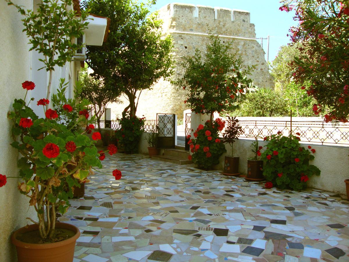 Appartamento Venezian Castle House Kíssamos Esterno foto