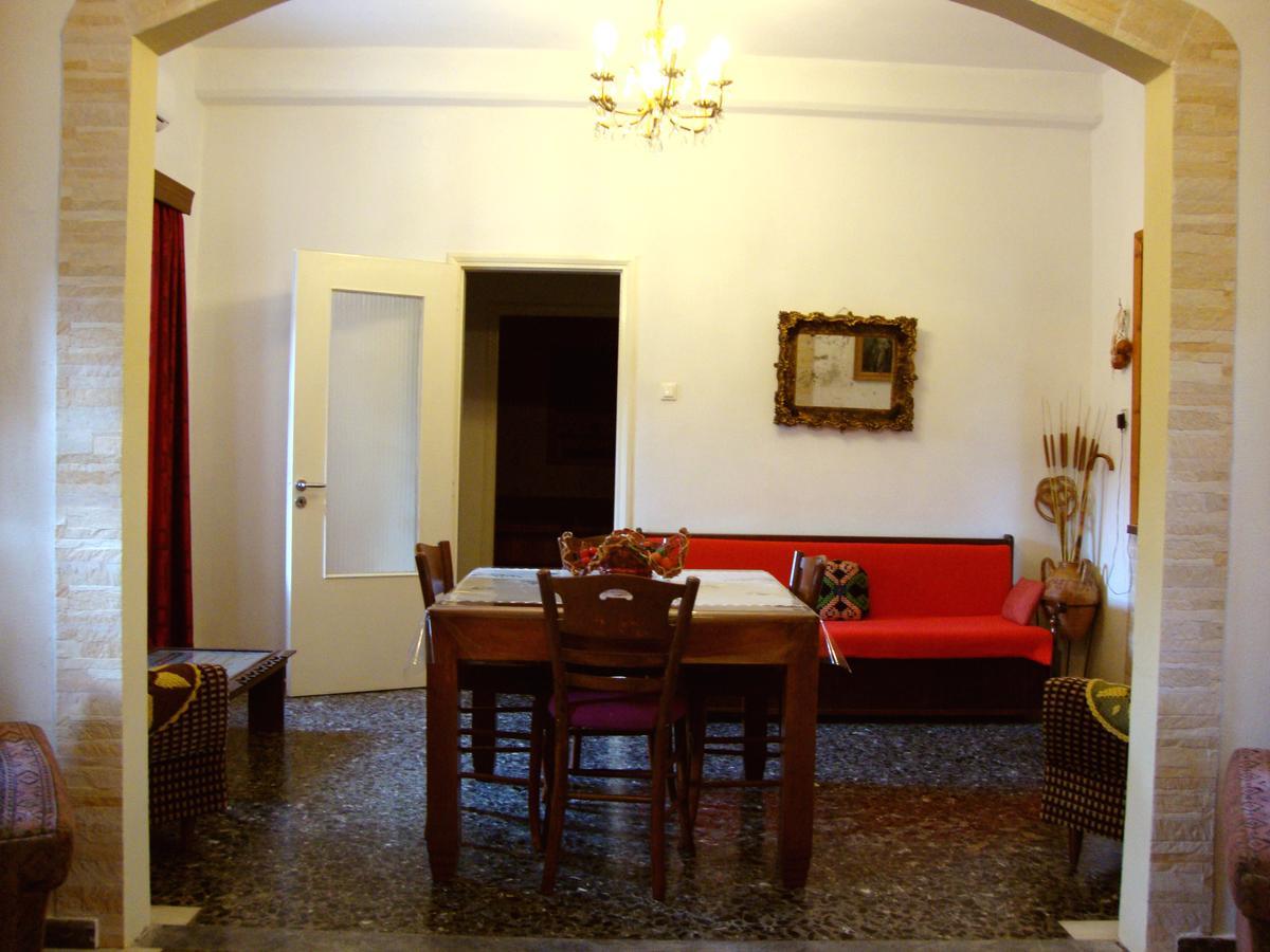Appartamento Venezian Castle House Kíssamos Esterno foto